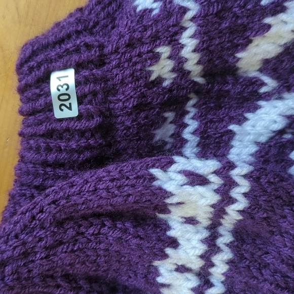 Kids Fair Isle Crewneck Pullover With Matching Toque - Acrylic - New - Picture 5 of 7